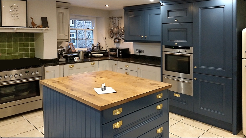 Kitchen painted for customer