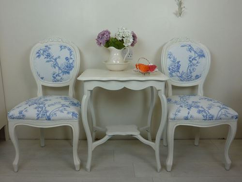 Picture of French Style Occasional Table With Louis Chairs