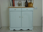 Picture of Small Country Style Pine Dresser