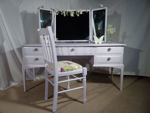 Picture of Stag Dressing Table and Chair