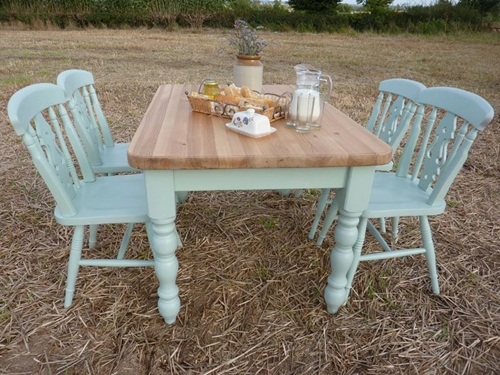Picture of Pine Farmhouse Table and 4 Fiddleback Chairs