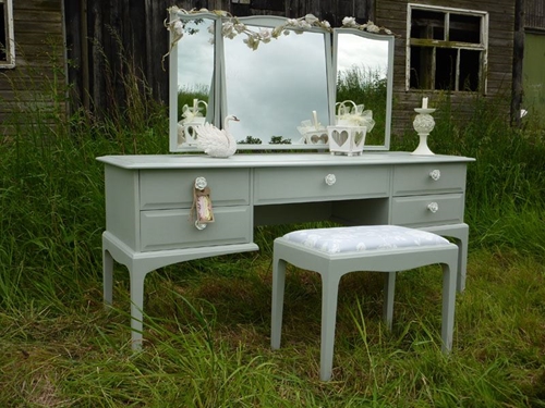 Picture of Stag Dressing Table and Stool - Lady of the Lake