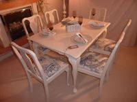 Picture of Shabby Chic Extendable Dining Table with 6 Chairs