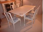 Picture of Shabby Chic Extendable Dining Table with 6 Chairs