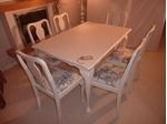 Picture of Shabby Chic Extendable Dining Table with 6 Chairs