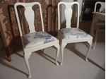 Picture of Shabby Chic Extendable Dining Table with 6 Chairs