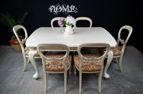 Picture of Antique Extending Wind Out Table and 6 Balloon Back Chairs
