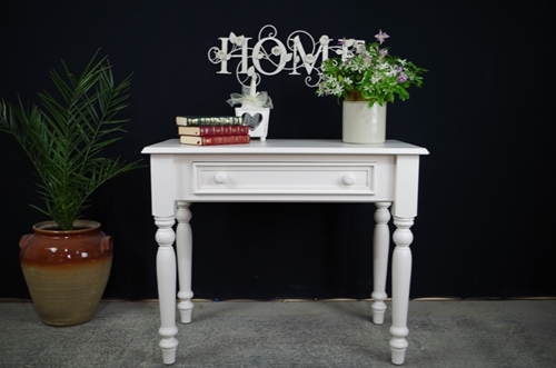 Picture of New Pine Fayette Dressing / Console Table