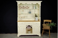 Picture of Canopy Top Country Pine Dresser