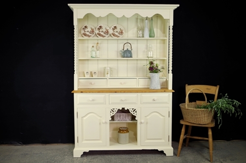 Picture of Canopy Top Country Pine Dresser