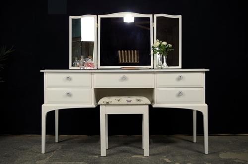 Picture of Compact Stag Minstrel Dressing Table with Stool