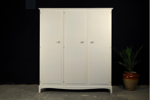 Picture of Stag Triple Wardrobe