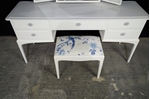 Picture of Stag Dressing Table with Stool in Wimborne White