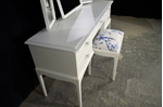 Picture of Stag Dressing Table with Stool in Wimborne White