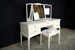 Picture of Stag Dressing Table with Stool in Wimborne White