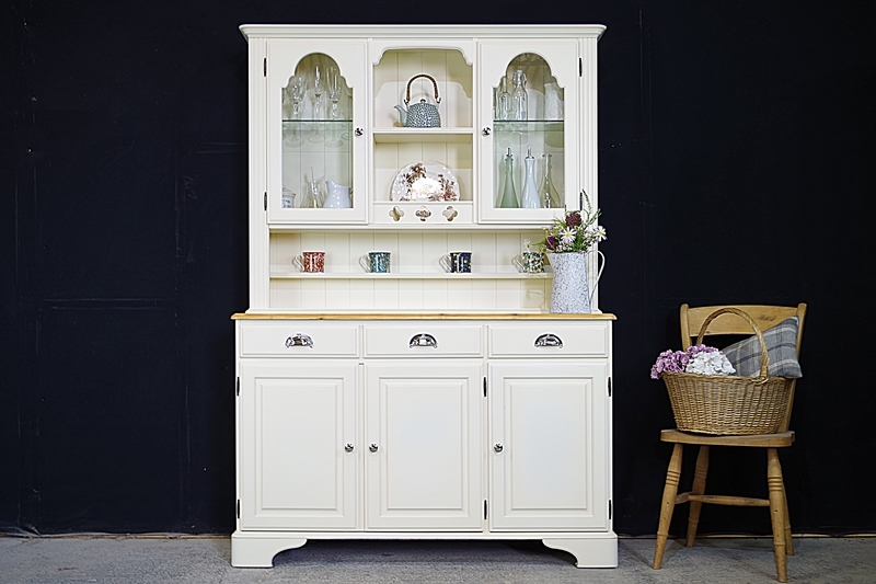 Ducal Country Pine Dresser In Pale Linen Painted Vintage Antique