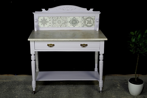 Picture of Antique Victorian Washstand