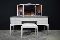 Picture of Stag Dressing Table with Stool in Pavilion Gray