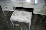 Picture of Stag Dressing Table with Stool in Pavilion Gray
