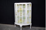 Picture of Vintage Display Cabinet in Pointing