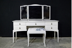 Picture of Stag Minstrel Dressing Table with Stool in Ammonite