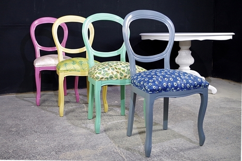 Picture of Round Italian Pedestal Table + 4 Harlequin Peacock chairs