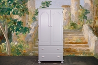 Picture of Ducal Pine 2-door Wardrobe in Borrowed Light