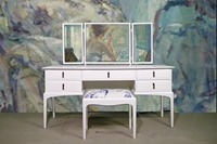 Picture of Stag Minstrel Dressing Table with Stool in Pointing (FF1751)