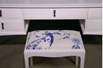 Picture of Stag Minstrel Dressing Table with Stool in Pointing (FF1751)